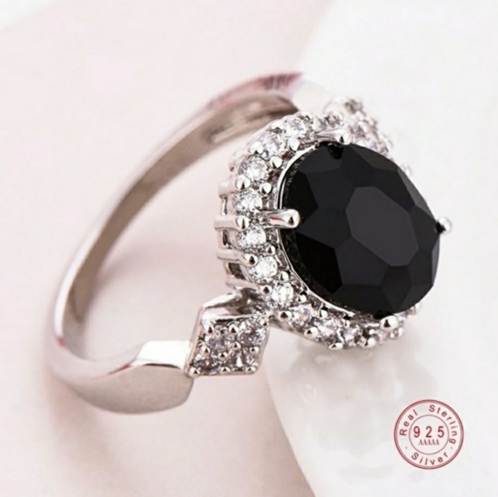 NEW 925 Sterling Silver and Black Ring